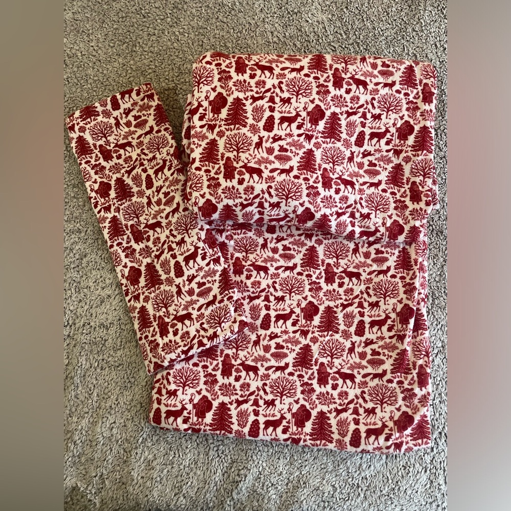 Target Christmas Toile Flannel Twin Sheet Set Santa Woodland 3 Pc Discontinued